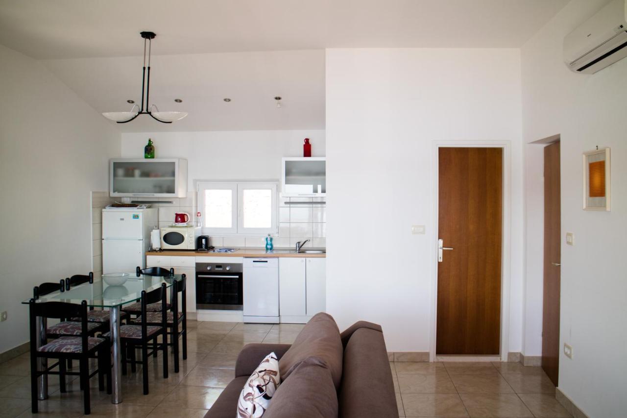 Apartman Klara Лумбарда Экстерьер фото